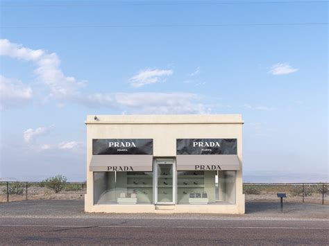 prada marfa location.